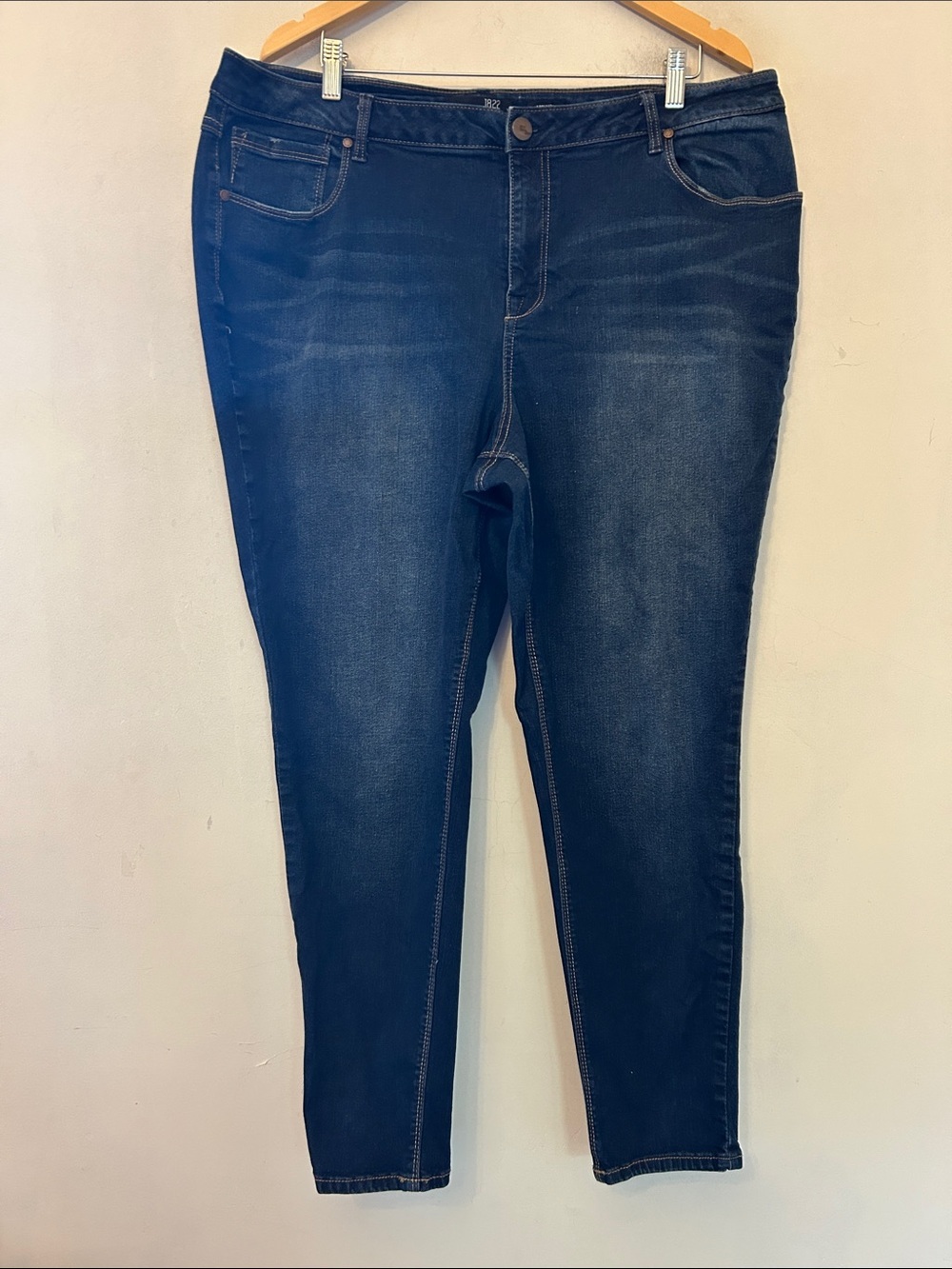 1822 Denim Women’s Dark Blue Stretch Skinny Jeans Adrian Size 22W EUC